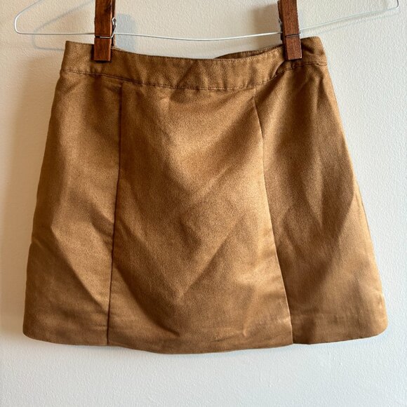 H&M | Faux Suede Light Brown Skirt - Picture 2 of 3